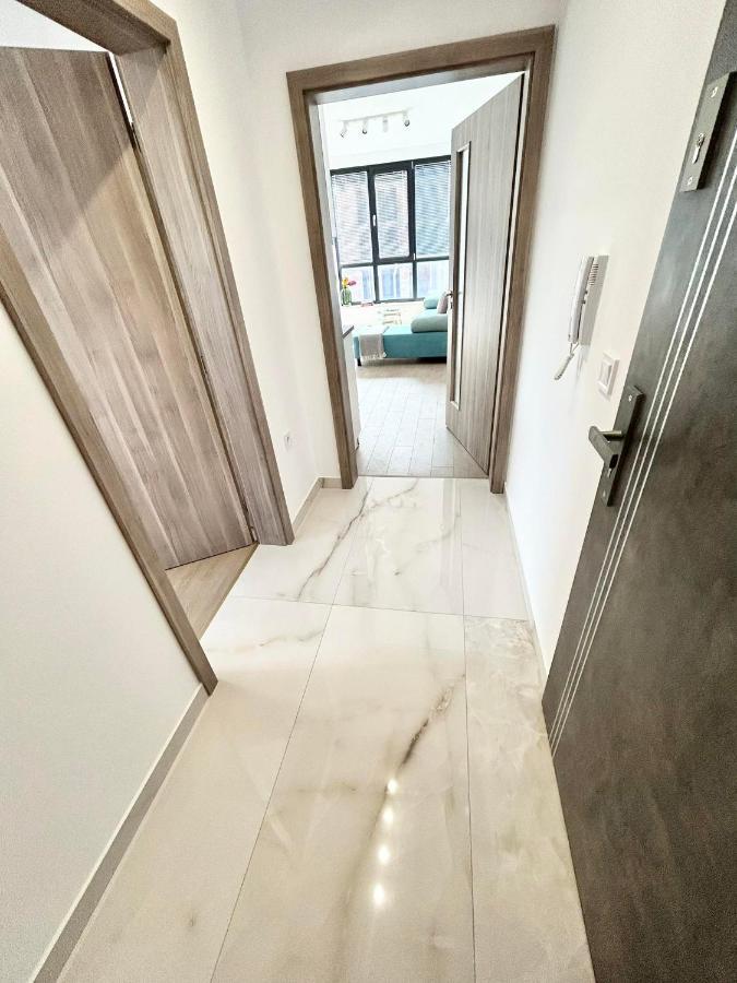 Smart Apartment Mir 瓦爾納 外观 照片