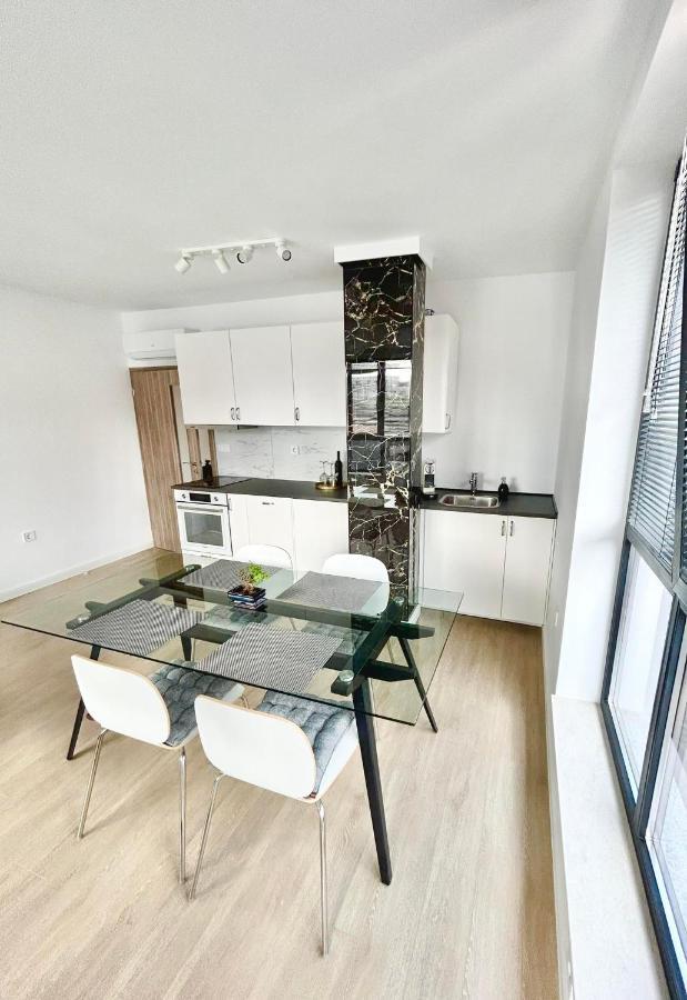 Smart Apartment Mir 瓦爾納 外观 照片